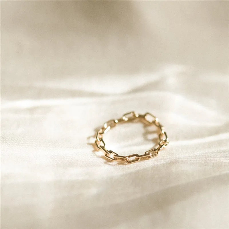 14K Gold Paperclip Chain Ring | Minimalist Knuckle & Stacking Ring for Women